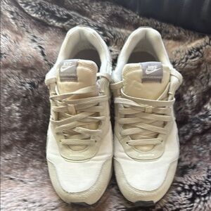 Nike Women's Cream Sneakers